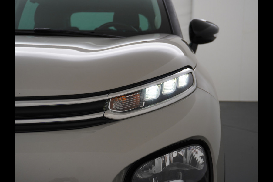 Citroën C3 Aircross T111PK AUT-6 Panodak 360°Camera Apple Carplay Android Navi Ecc Cruise Control Stoelverwarming S&S Shine PDC DAB+ Regen-Lichtsensor Bluetooth Connect Box PureTech Zeer complete Aircross met automaat!