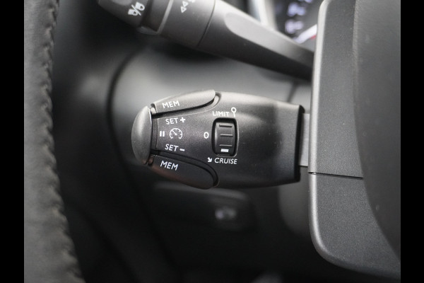 Citroën C3 Aircross T111PK AUT-6 Panodak 360°Camera Apple Carplay Android Navi Ecc Cruise Control Stoelverwarming S&S Shine PDC DAB+ Regen-Lichtsensor Bluetooth Connect Box PureTech Zeer complete Aircross met automaat!