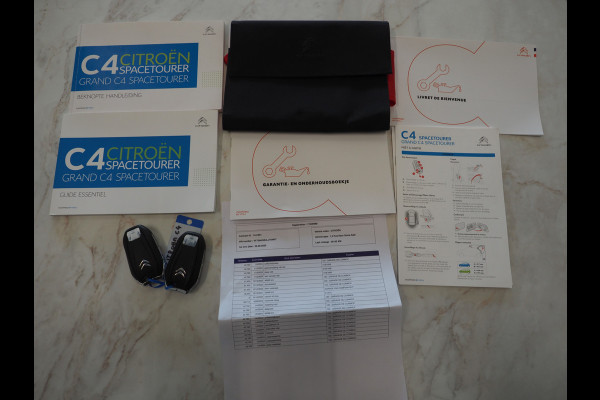 Citroën Grand C4 Spacetourer 1.2 PureTech Shine 7p | Panoramadak | Massage | 360 | Keyless | Memory | BLIS | Carplay