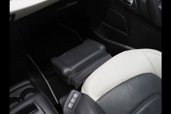 Citroën Grand C4 Spacetourer 1.2 PureTech Shine 7p | Panoramadak | Massage | 360 | Keyless | Memory | BLIS | Carplay