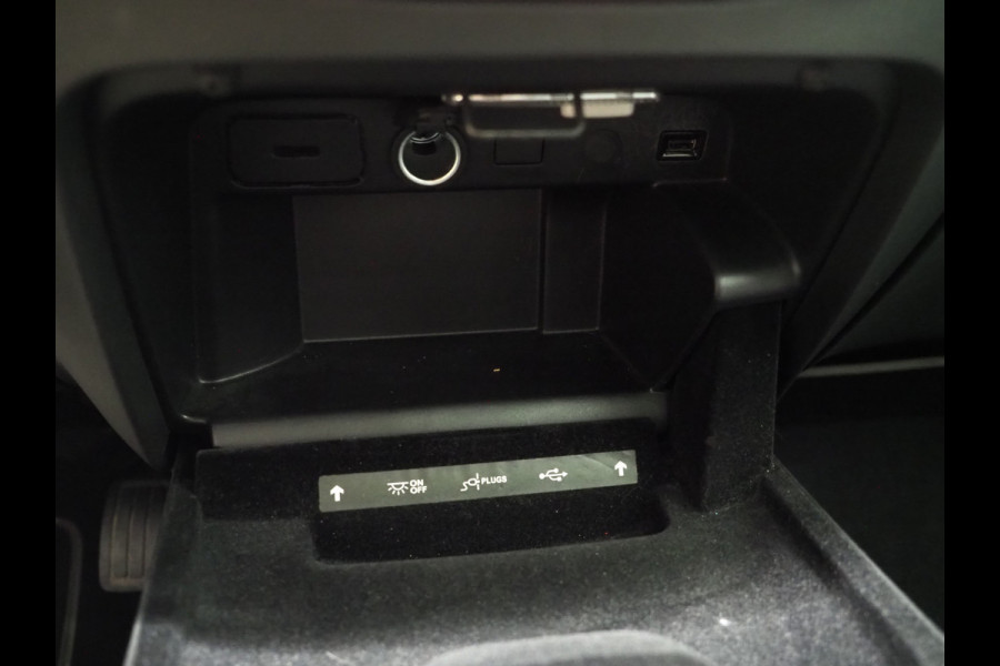 Citroën Grand C4 Spacetourer 1.2 PureTech Shine 7p | Panoramadak | Massage | 360 | Keyless | Memory | BLIS | Carplay