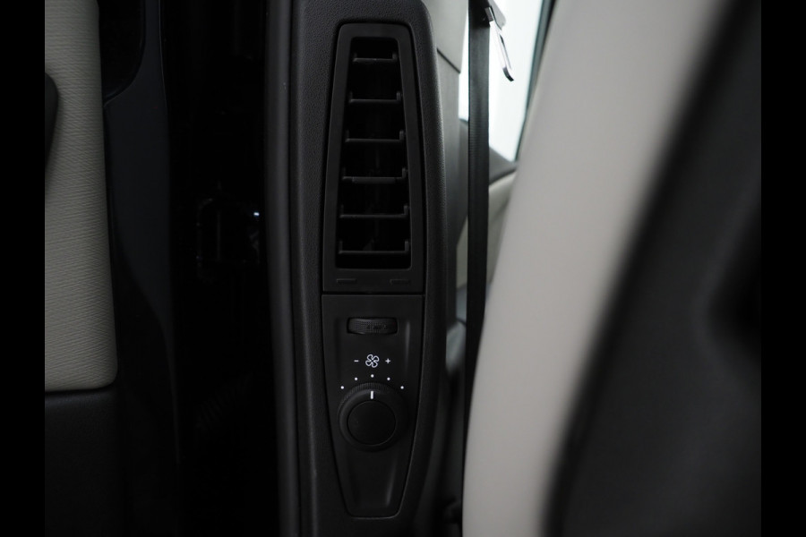 Citroën Grand C4 Spacetourer 1.2 PureTech Shine 7p | Panoramadak | Massage | 360 | Keyless | Memory | BLIS | Carplay