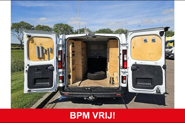Renault Trafic 2.0 dCi 120 T29 L2H1 Work Edition Trekhaak LED Navi Airco Leer Euro6 120 PK!