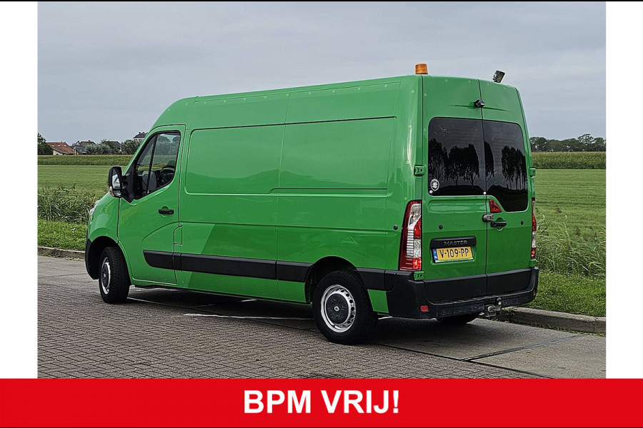 Renault Master T35 2.3 dCi L2H2 airco, navi, camera, pdc, trekhaak, kachel