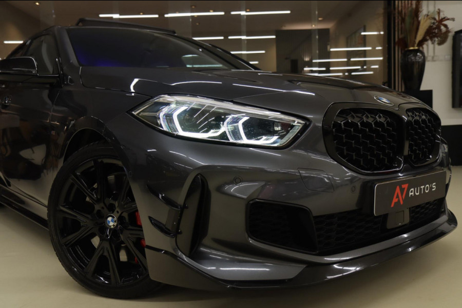 BMW 1-serie M135i xDrive High Executive M Performance Forged Carbon PANO/Kuip/HEADUP/H&K/BOMVOL
