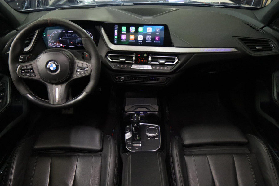 BMW 1-serie M135i xDrive High Executive M Performance Forged Carbon PANO/Kuip/HEADUP/H&K/BOMVOL
