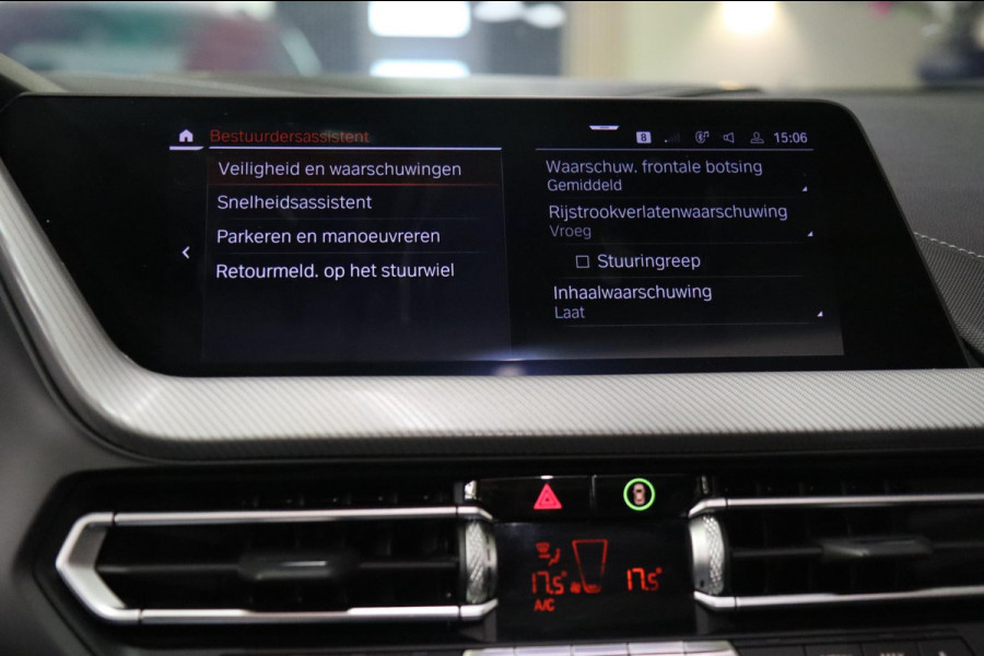 BMW 1-serie M135i xDrive High Executive M Performance Forged Carbon PANO/Kuip/HEADUP/H&K/BOMVOL