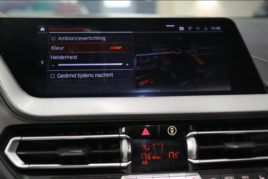 BMW 1-serie M135i xDrive High Executive M Performance Forged Carbon PANO/Kuip/HEADUP/H&K/BOMVOL