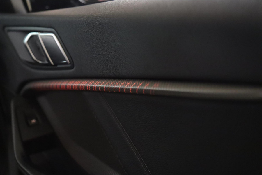 BMW 1-serie M135i xDrive High Executive M Performance Forged Carbon PANO/Kuip/HEADUP/H&K/BOMVOL