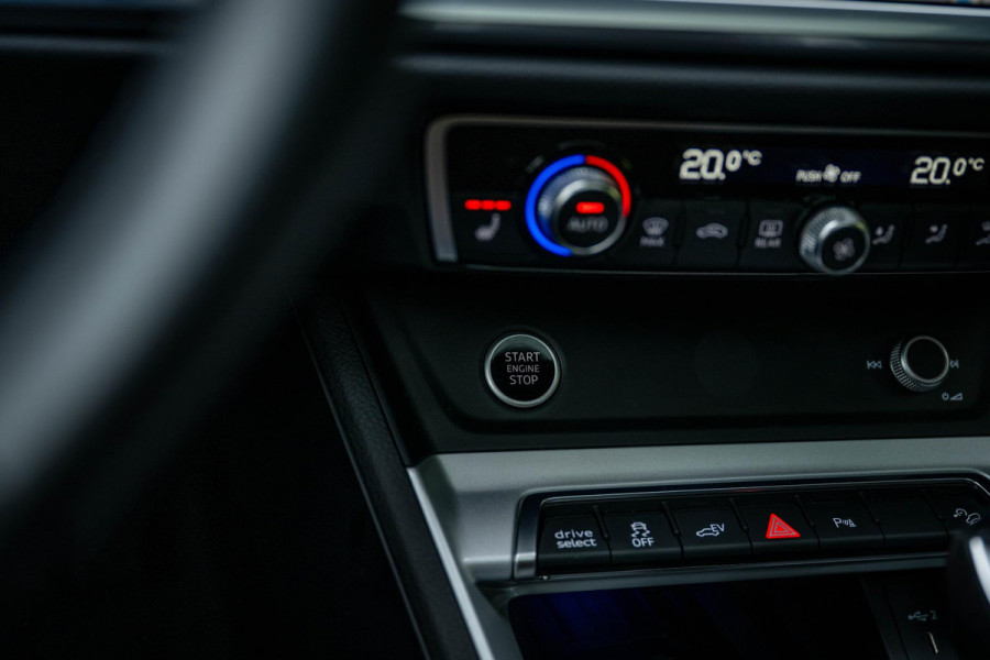 Audi Q3 Sportback 45 TFSI e S-Line 245pk Origineel 992km Uniek!!!