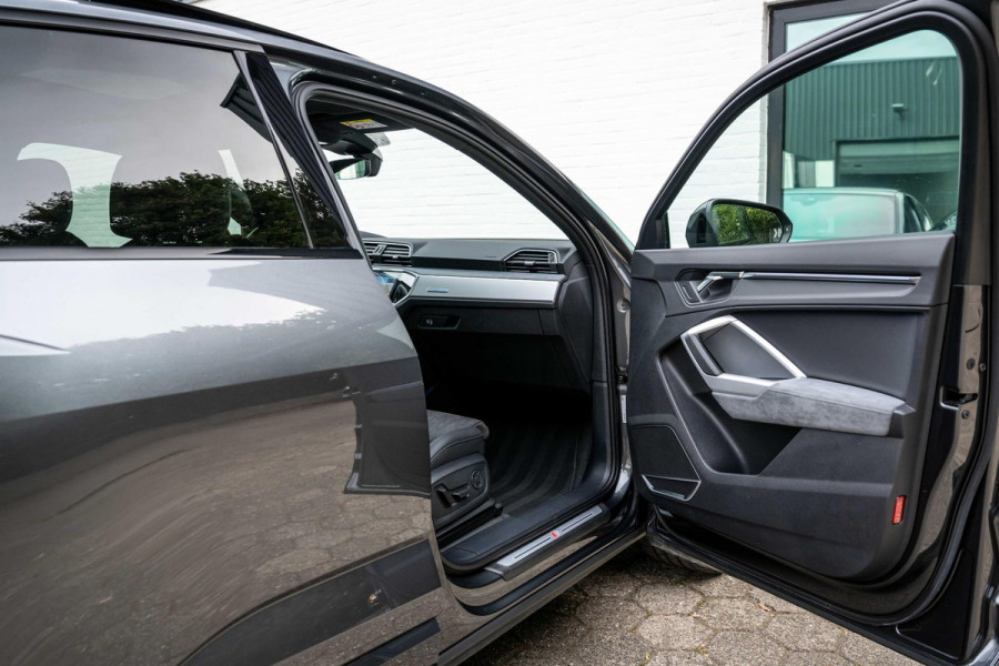 Audi Q3 Sportback 45 TFSI e S-Line 245pk Origineel 992km Uniek!!!
