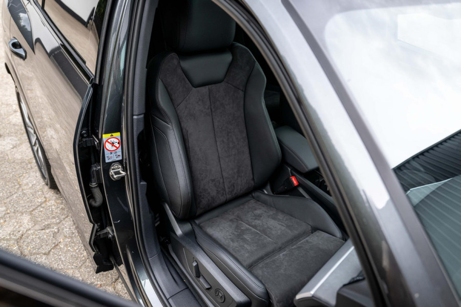 Audi Q3 Sportback 45 TFSI e S-Line 245pk Origineel 992km Uniek!!!