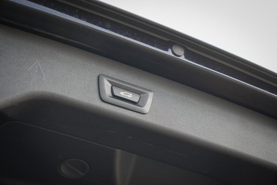 BMW 5 Serie Touring 520i High Executive Edition / M-Sport / Pano / Trekhaak