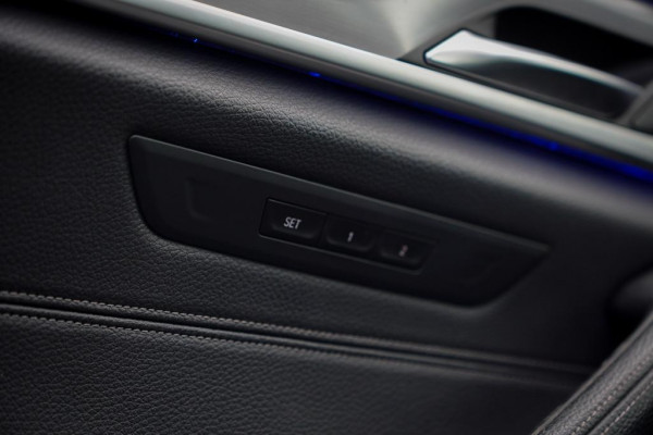 BMW 5 Serie Touring 520i High Executive Edition / M-Sport / Pano / Trekhaak