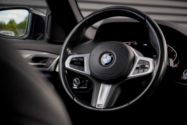 BMW 5 Serie Touring 520i High Executive Edition / M-Sport / Pano / Trekhaak