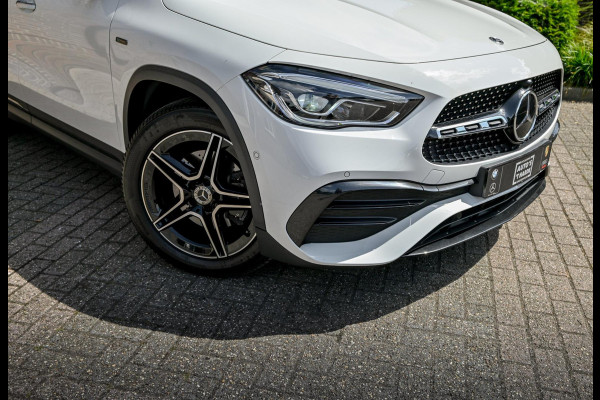 Mercedes-Benz GLA 250 e Business Solution AMG Limited Adaptive Keyless Camera Sfeerverlichting 19''