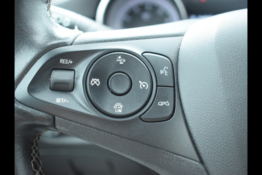 Opel Astra 1.4 Turbo Business Executive ACHTERUITRIJCAMERA | NAVIGATIE | E.C.C. |