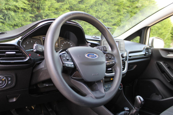Ford Fiesta 1.1 Trend Airco Cruise PDC NwModel