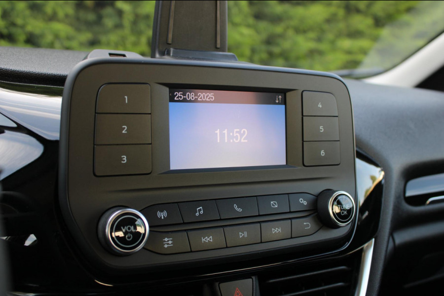 Ford Fiesta 1.1 Trend Airco Cruise PDC NwModel