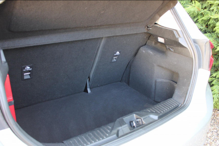 Ford Fiesta 1.1 Trend Airco Cruise PDC NwModel