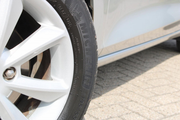 Ford Fiesta 1.1 Trend Airco Cruise PDC NwModel