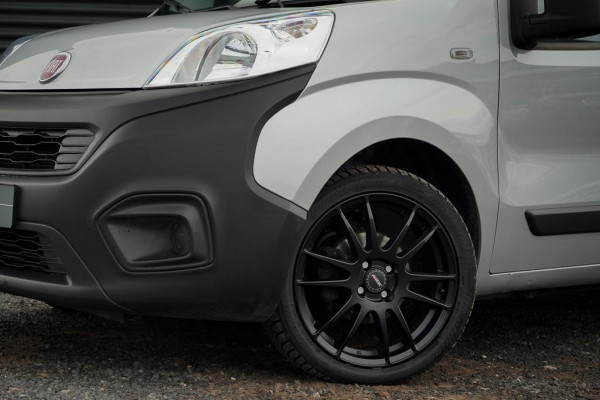 Fiat Fiorino 1.3 MJ / Airco / Lichtmetalen velgen / Trekhaak / Excl BTW