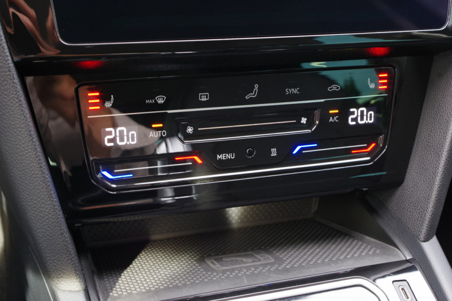 Volkswagen Passat Variant 1.4 TSI PHEV GTE 218 PK BNS, Trekhaak, Matrix-LED, Camera