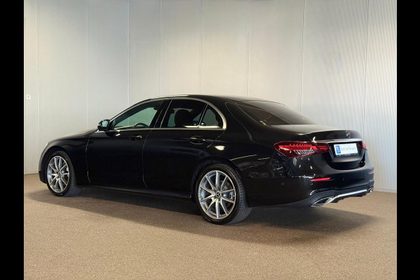 Mercedes-Benz E-Klasse 220D AMG STYLING-FACELIFT-360 CAMERA-SFEERVERLICHTING-WIDESCREEN-COMPLEET