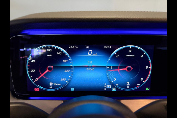 Mercedes-Benz E-Klasse 220D AMG STYLING-FACELIFT-360 CAMERA-SFEERVERLICHTING-WIDESCREEN-COMPLEET