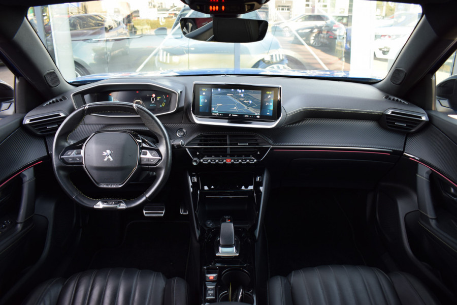 Peugeot e-2008 EV GT Pack 50 kWh | Pano | Leer | CarPlay | Stoelverw. | Camera