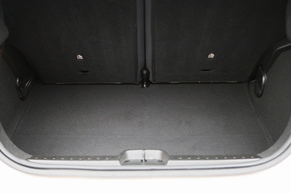 Fiat 500 Icon 42 kWh Virtual Cockpit, Camera, Rijstrooksensor, Cruise, Apple Carplay, DAB, 16''