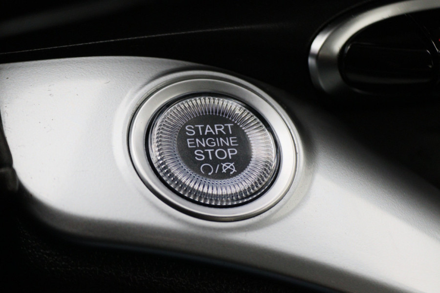 Fiat 500 Icon 42 kWh Virtual Cockpit, Camera, Rijstrooksensor, Cruise, Apple Carplay, DAB, 16''