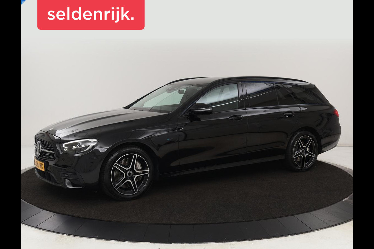 Mercedes-Benz E-Klasse 300e AMG Night | Adaptive cruise | Burmester | Stoelverwarming | Carplay | Camera | Park Assist | Sfeerverlichting | Half leder | PHEV | Plug In Mercedes-Benz E-Klasse 300e AMG Night | Adaptive cruise | Burmester | Stoelverwarming | Carplay | Camera | Park Assist | Sfeerverlichting | Half leder | PHEV | Plug In