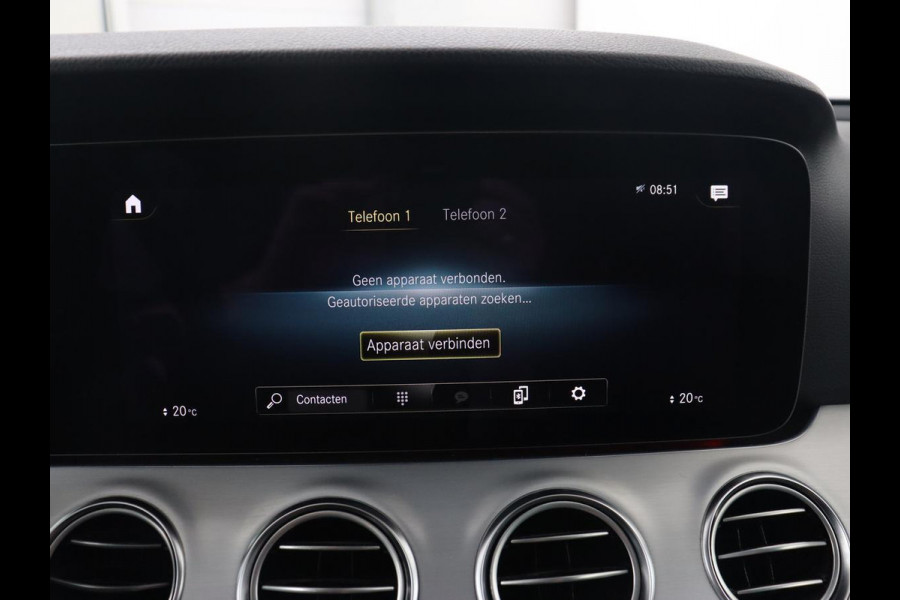 Mercedes-Benz E-Klasse 300e AMG Night | Adaptive cruise | Burmester | Stoelverwarming | Carplay | Camera | Park Assist | Sfeerverlichting | Half leder | PHEV | Plug In