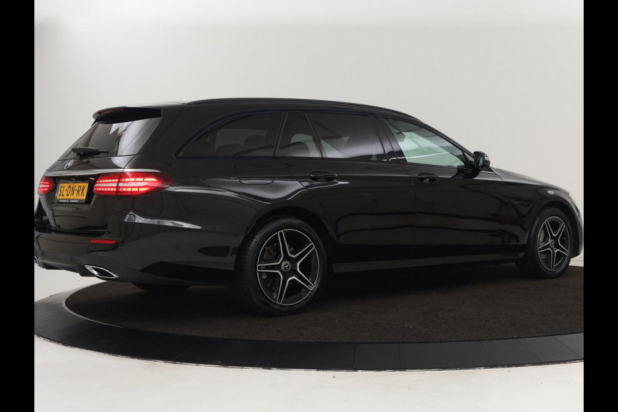 Mercedes-Benz E-Klasse 300e AMG Night | Adaptive cruise | Burmester | Stoelverwarming | Carplay | Camera | Park Assist | Sfeerverlichting | Half leder | PHEV | Plug In