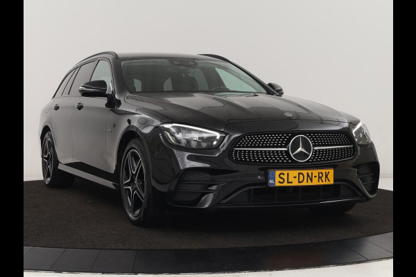 Mercedes-Benz E-Klasse 300e AMG Night | Adaptive cruise | Burmester | Stoelverwarming | Carplay | Camera | Park Assist | Sfeerverlichting | Half leder | PHEV | Plug In