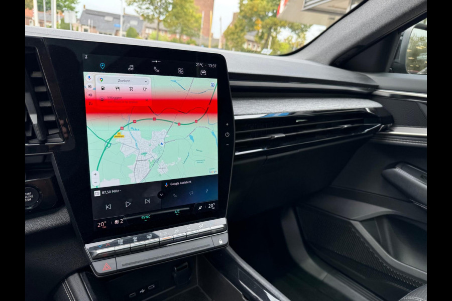 Renault Austral Mild Hybrid 160 EDC Techno Pano / Virtual cockpit / Elektr A klep / All Season banden