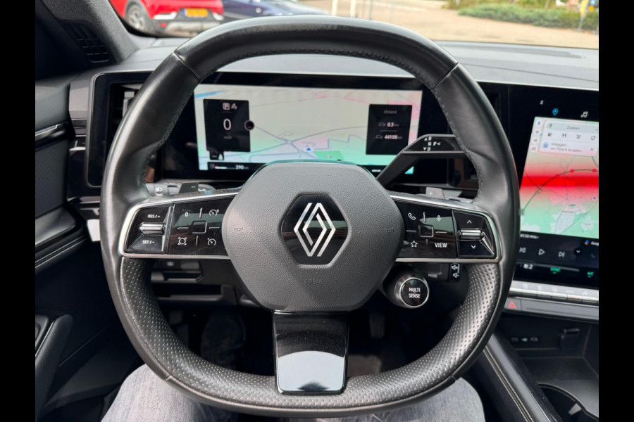 Renault Austral Mild Hybrid 160 EDC Techno Pano / Virtual cockpit / Elektr A klep / All Season banden