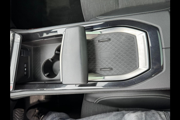 Renault Austral Mild Hybrid 160 EDC Techno Pano / Virtual cockpit / Elektr A klep / All Season banden