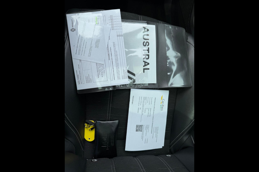 Renault Austral Mild Hybrid 160 EDC Techno Pano / Virtual cockpit / Elektr A klep / All Season banden