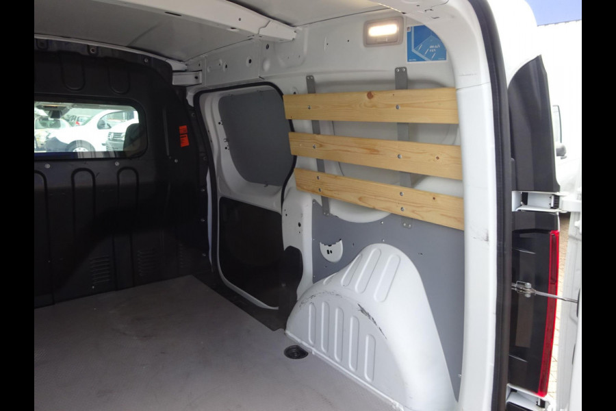 Renault Express 1.5 dCi 50 x VOORRAAD EU6 GROOT NAVI AIRCO CRUISE CONTROL PDC
