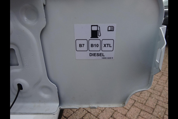 Renault Express 1.5 dCi 50 x VOORRAAD EU6 GROOT NAVI AIRCO CRUISE CONTROL PDC