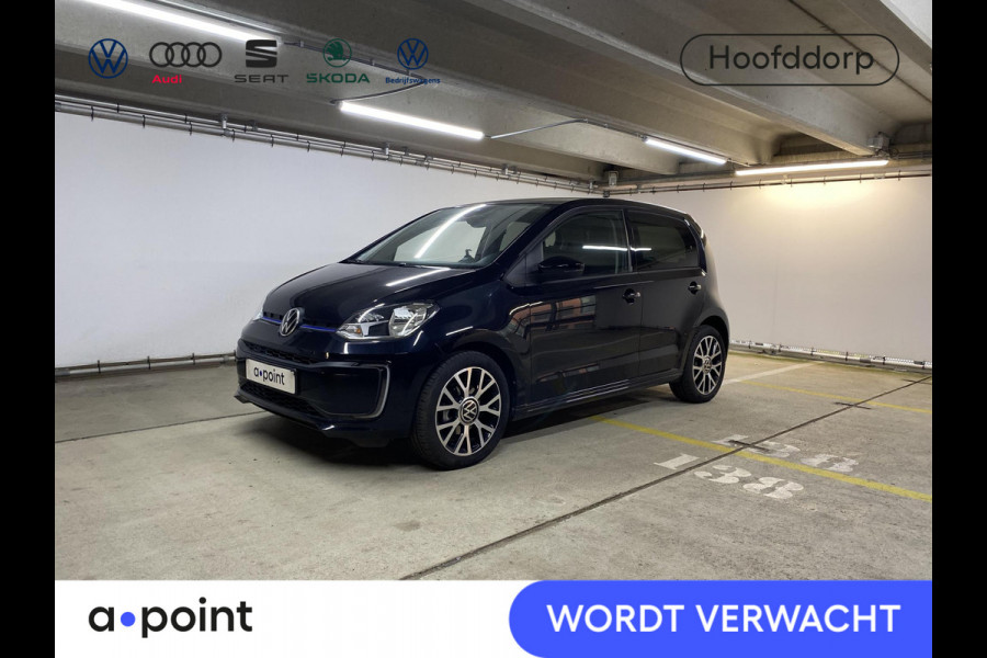 Volkswagen e-Up! e-up! Style 83 pk | Navigatie via App | Autom. airco | Cruise control | Parkeersensoren achter | Achteruitrijcamera | Stoelverwarming |