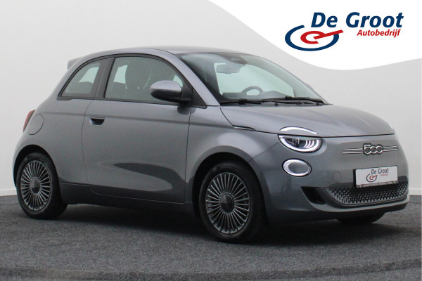 Fiat 500 Icon 42 kWh Full LED, Virtual Cockpit, Camera, Lane Assist, Apple Carplay, DAB, 16"