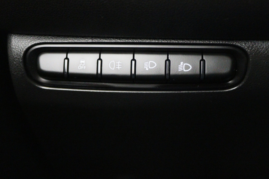 Fiat 500 Icon 42 kWh Full LED, Virtual Cockpit, Camera, Lane Assist, Apple Carplay, DAB, 16"
