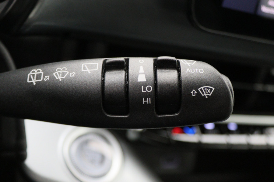 Fiat 500 Icon 42 kWh Full LED, Virtual Cockpit, Camera, Lane Assist, Apple Carplay, DAB, 16"