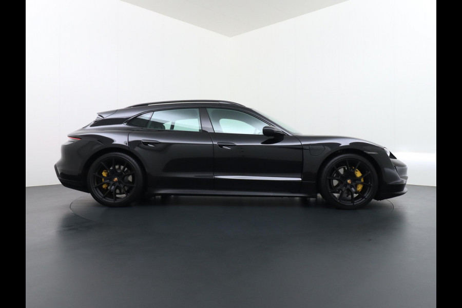 Porsche Taycan Sport Turismo 83 kWh DEALER ONDERHOUDEN | SPORTCHRONO | 14WEGS COMFORSTOELEN | WARMTEPOMP | BOSE | BTW VERREKENBAAR