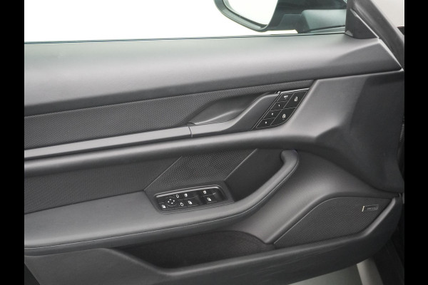 Porsche Taycan Sport Turismo 83 kWh DEALER ONDERHOUDEN | SPORTCHRONO | 14WEGS COMFORSTOELEN | WARMTEPOMP | BOSE | BTW VERREKENBAAR