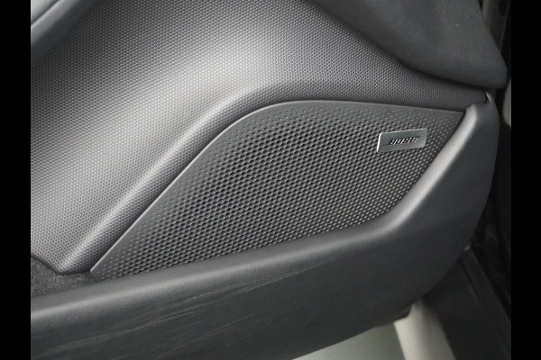 Porsche Taycan Sport Turismo 83 kWh DEALER ONDERHOUDEN | SPORTCHRONO | 14WEGS COMFORSTOELEN | WARMTEPOMP | BOSE | BTW VERREKENBAAR