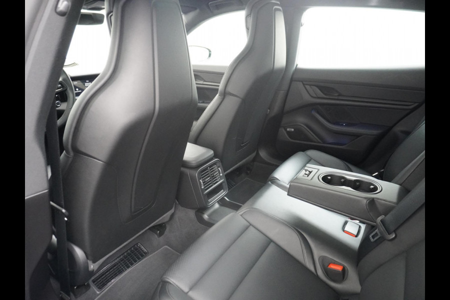 Porsche Taycan Sport Turismo 83 kWh DEALER ONDERHOUDEN | SPORTCHRONO | 14WEGS COMFORSTOELEN | WARMTEPOMP | BOSE | BTW VERREKENBAAR